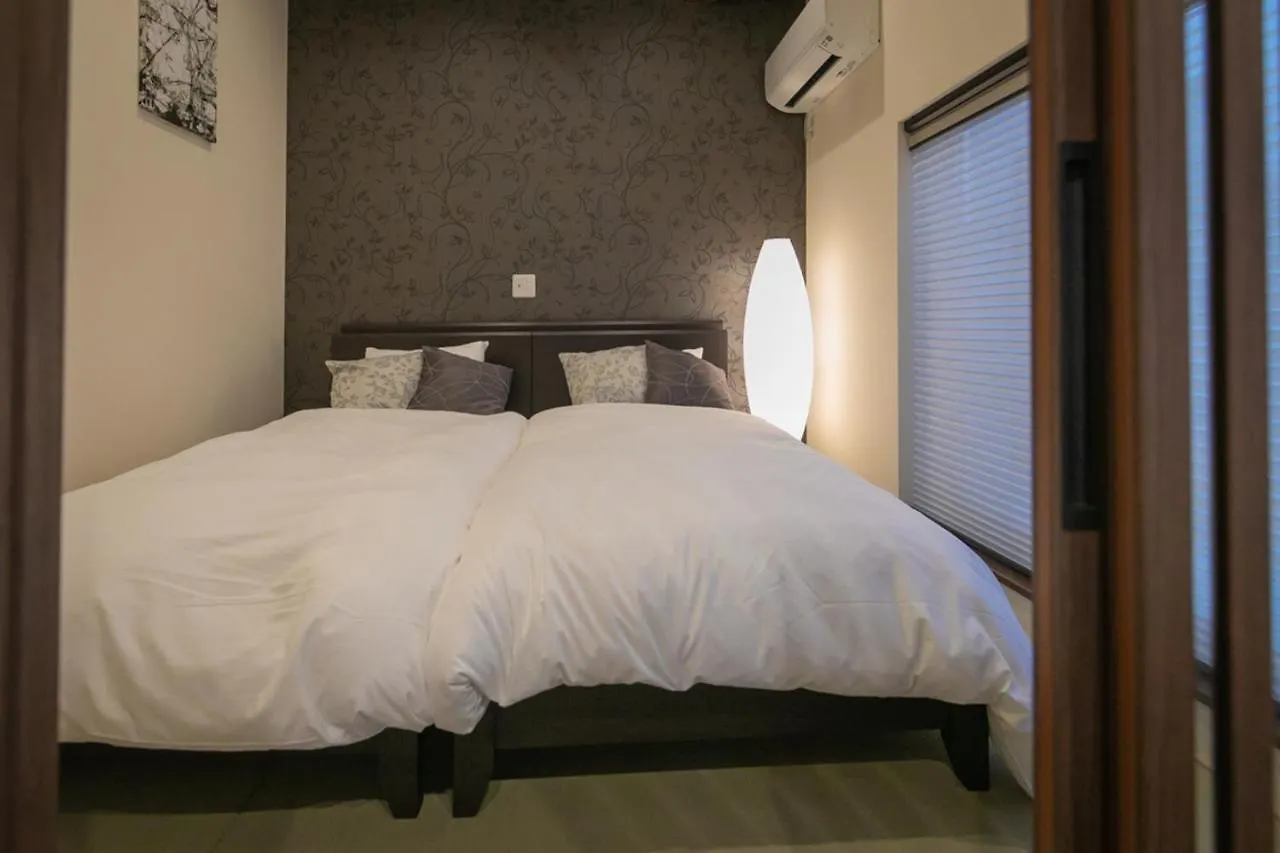 Casa Grapp Nishikujyo Apartment Osaka